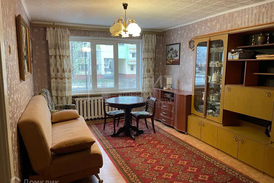 Продаётся 3-комнатная квартира, 58.9 м²