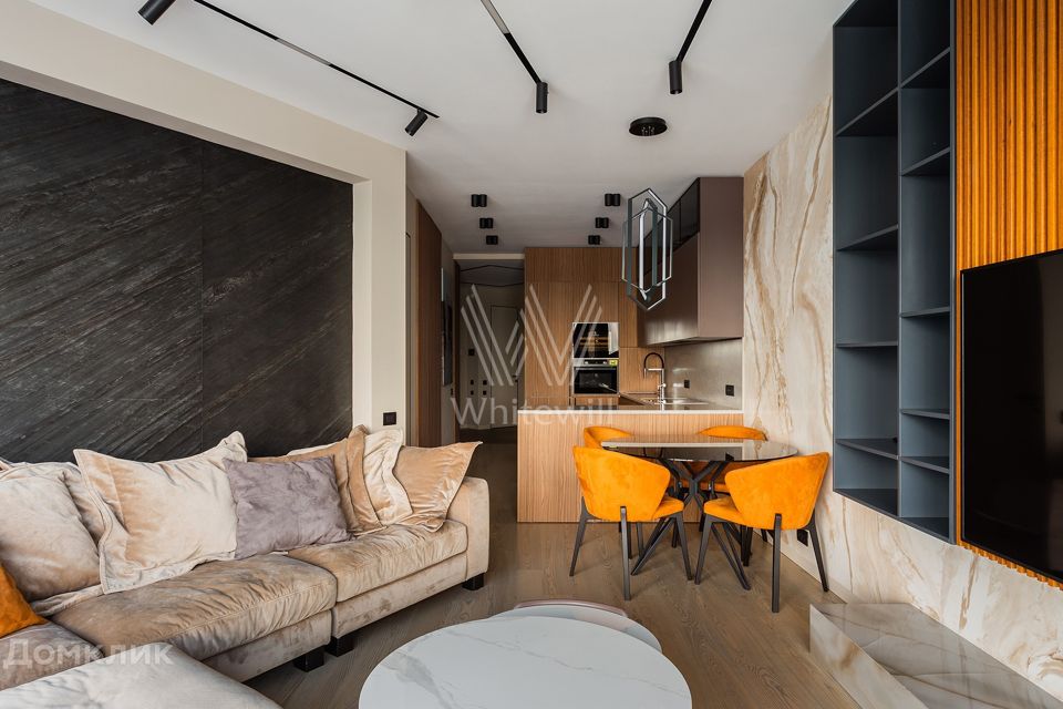 Сдаётся 4-комнатная квартира, 127 м²