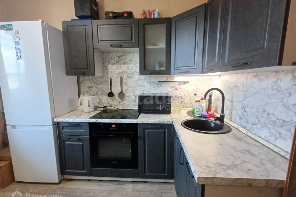 Продаётся 1-комнатная квартира, 35.2 м²