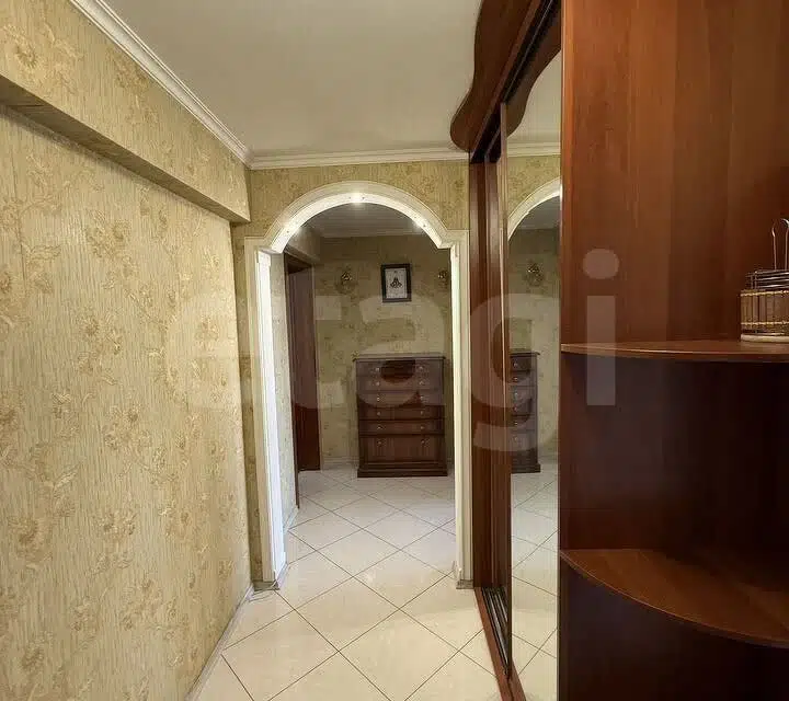 Продаётся 3-комнатная квартира, 58 м²
