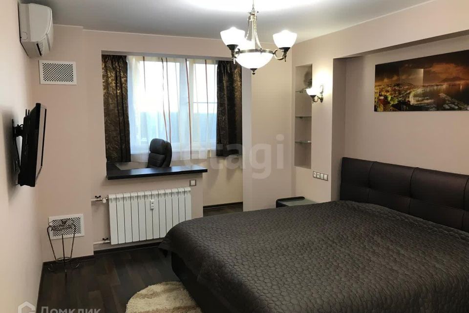 Продаётся 1-комнатная квартира, 37.7 м²