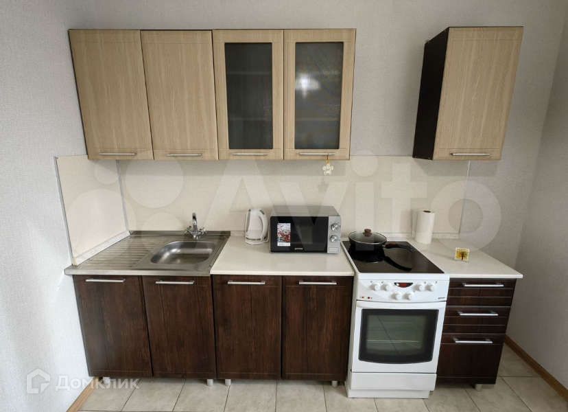 Продаётся 1-комнатная квартира, 53 м²