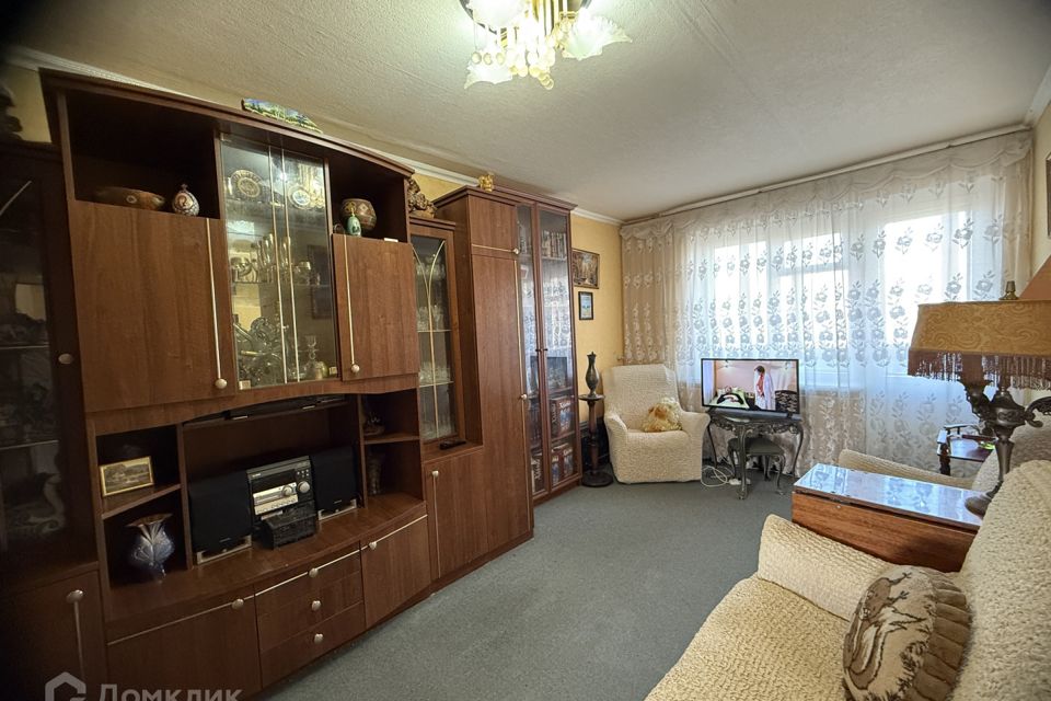 Продаётся 3-комнатная квартира, 58.3 м²