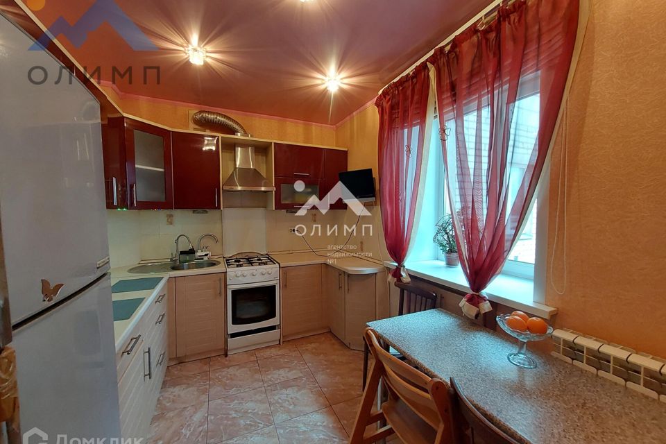 Продаётся 3-комнатная квартира, 60.8 м²