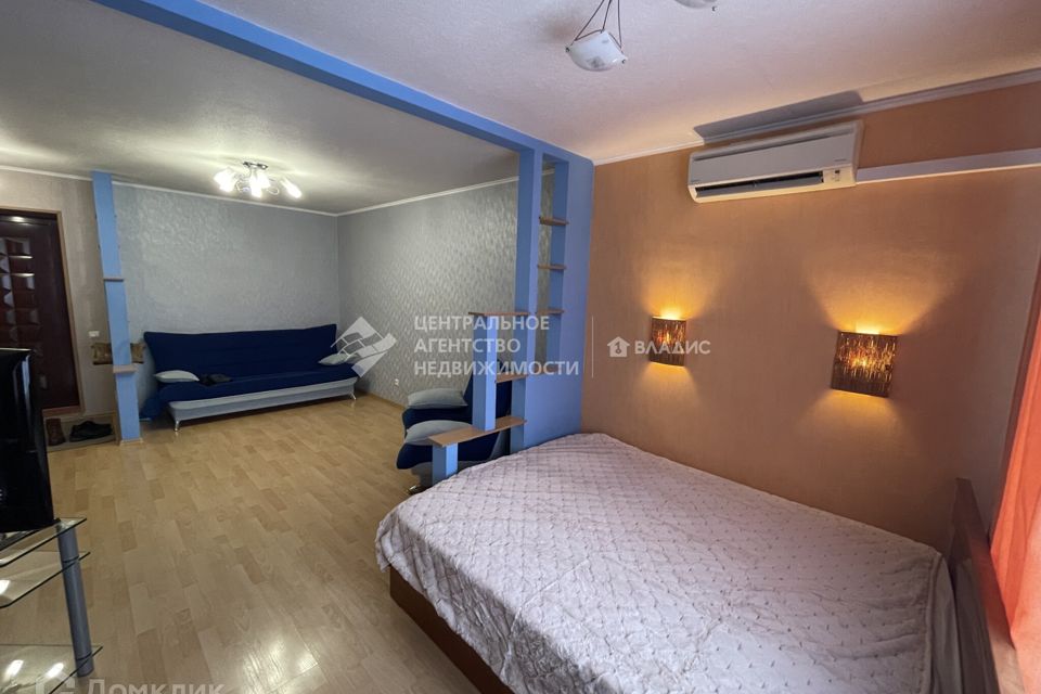 Сдаётся 1-комнатная квартира, 55 м²