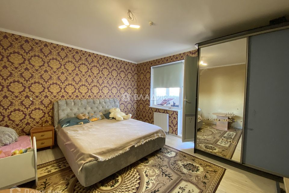 Продаётся 1-комнатная квартира, 42 м²