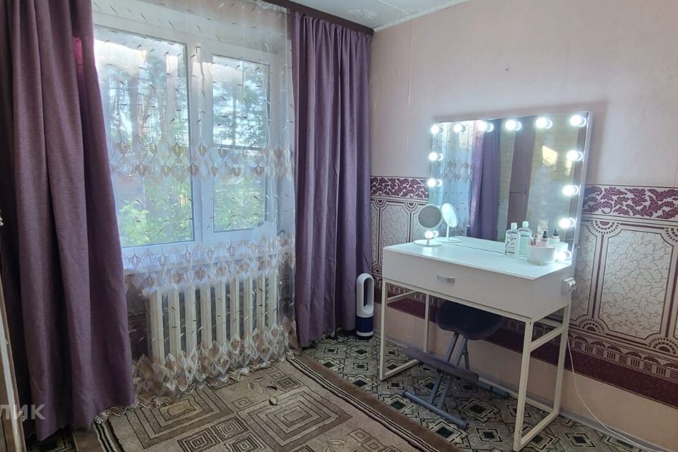 Продаётся 3-комнатная квартира, 58.6 м²