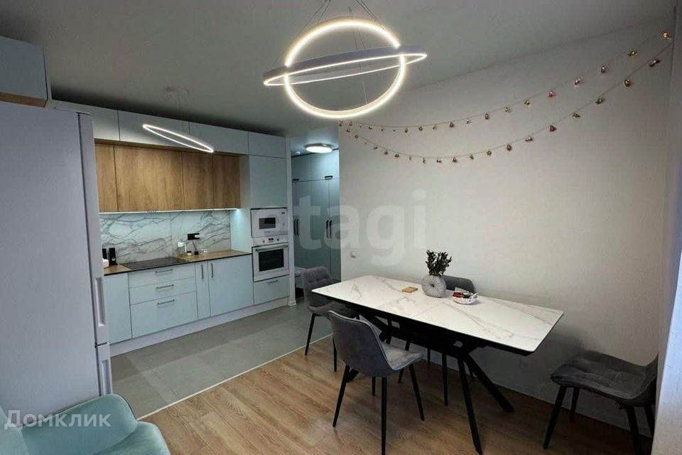 Продаётся 3-комнатная квартира, 84 м²