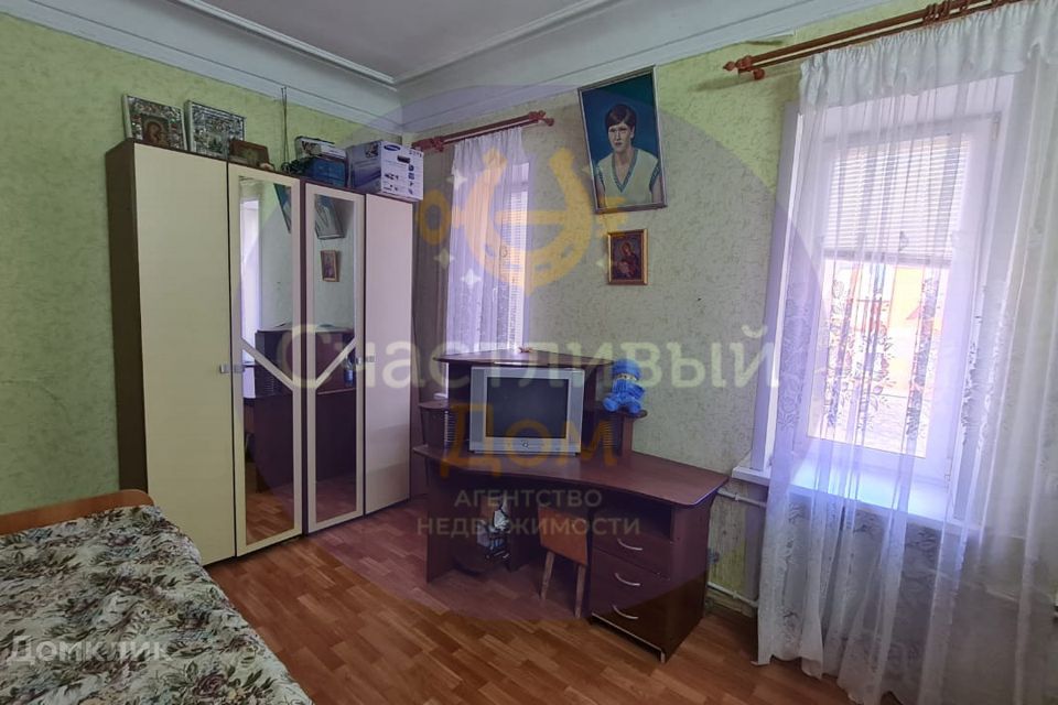 Продаётся 3-комнатная квартира, 60.4 м²