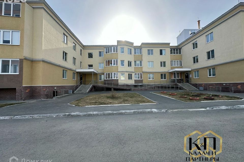 Продаётся 3-комнатная квартира, 57.2 м²