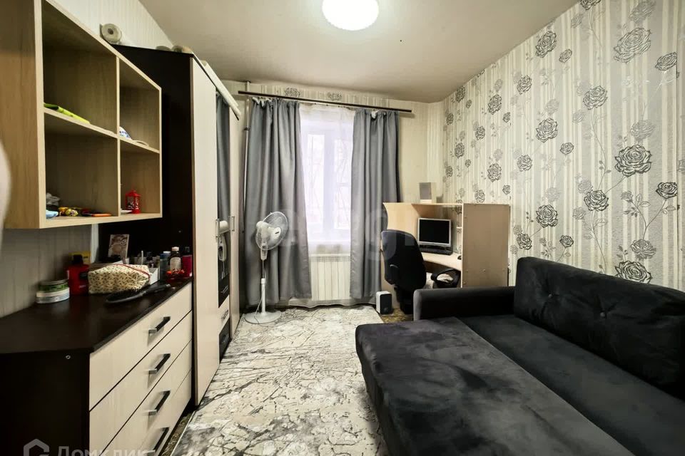 Продаётся 3-комнатная квартира, 63.3 м²