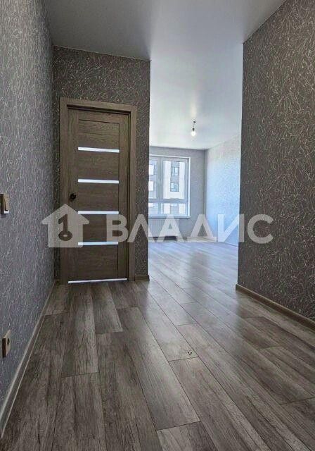 Продаётся 1-комнатная квартира, 37.7 м²