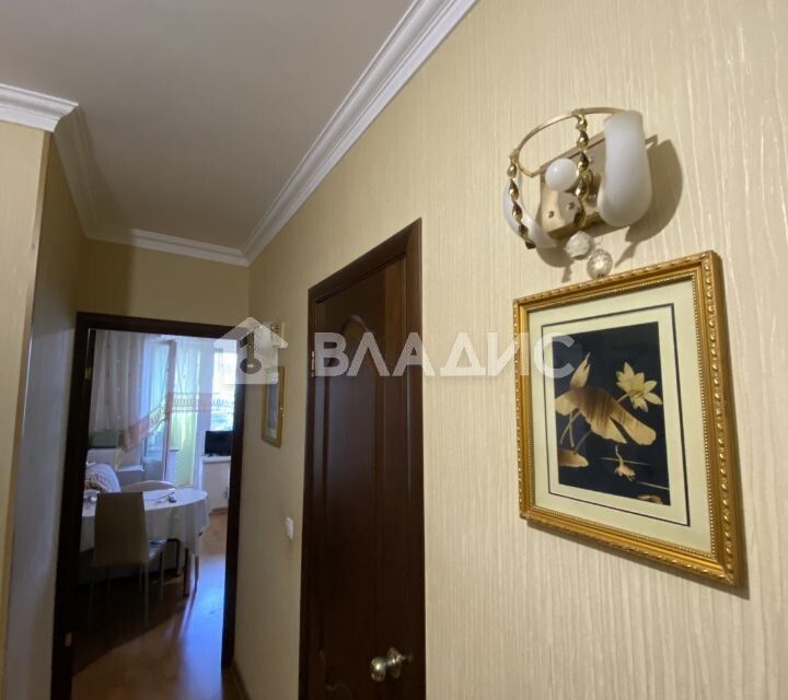 Продаётся 1-комнатная квартира, 43 м²