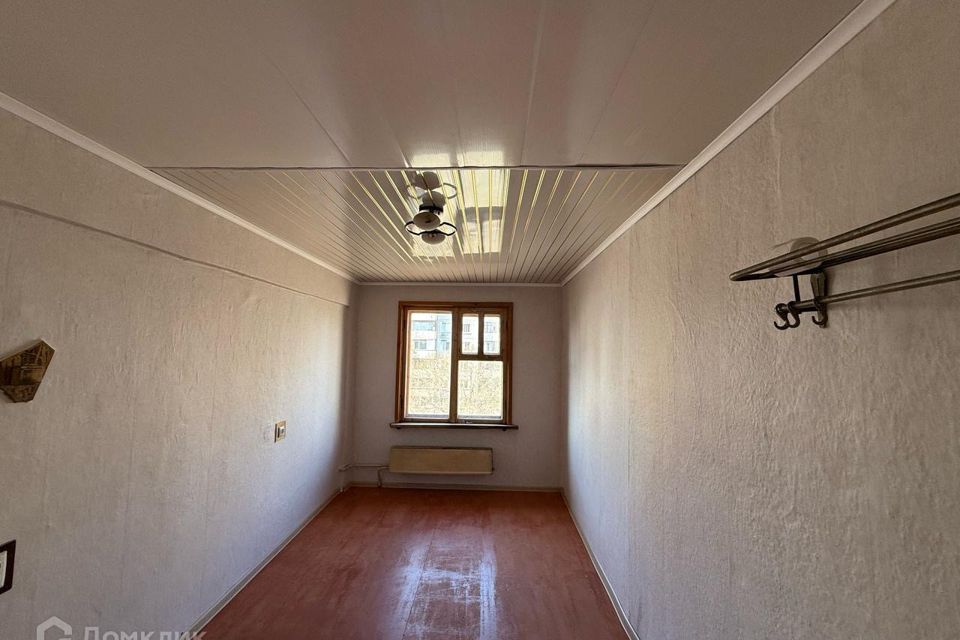 Продаётся комната в 3-комн. квартире, 14 м²