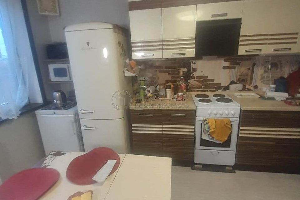 Продаётся 2-комнатная квартира, 57 м²