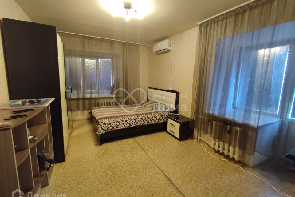 Продаётся 2-комнатная квартира, 65.8 м²