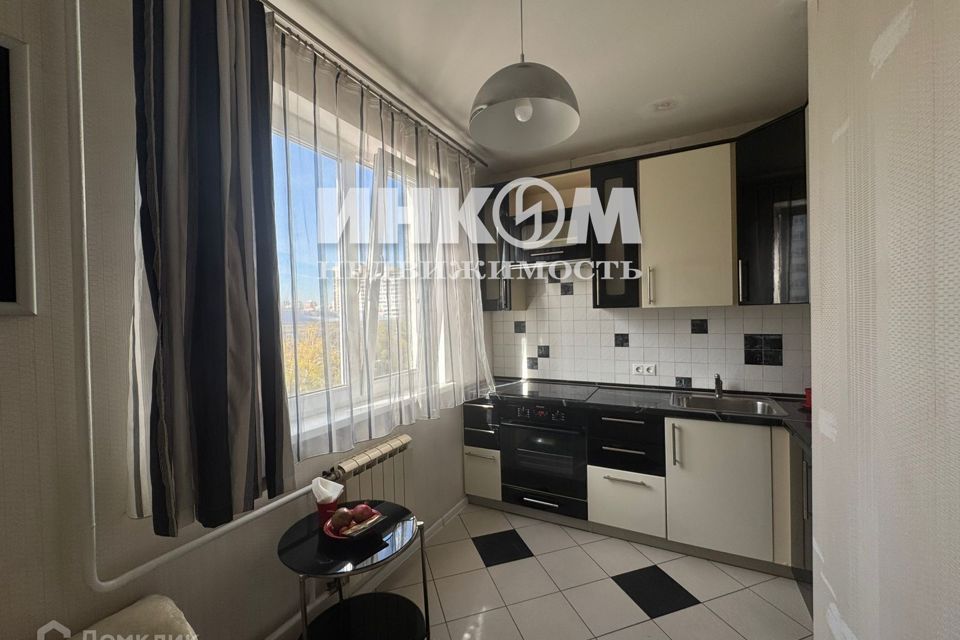 Сдаётся 1-комнатная квартира, 38 м²