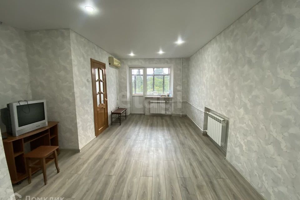 Продаётся 1-комнатная квартира, 30.4 м²