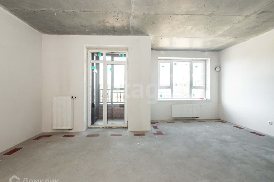 Продаётся 2-комнатная квартира, 79.6 м²