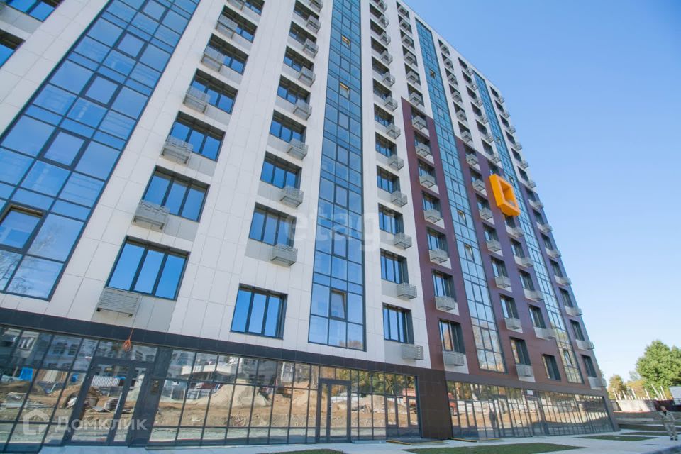 Продаётся 1-комнатная квартира, 43 м²