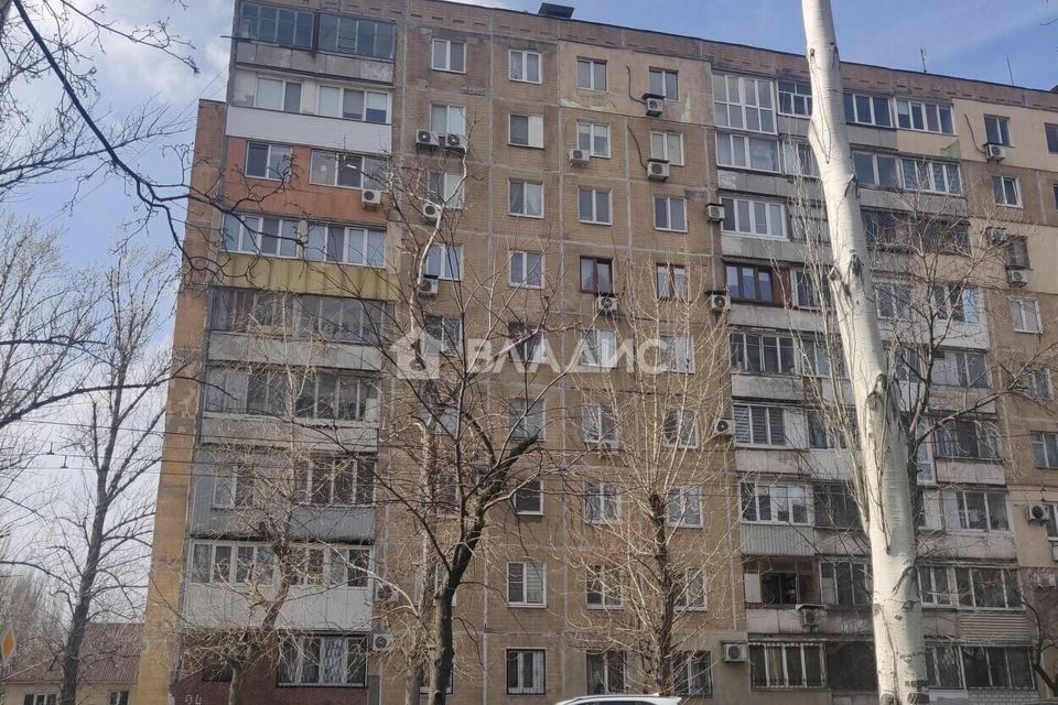 Продаётся 3-комнатная квартира, 57.5 м²