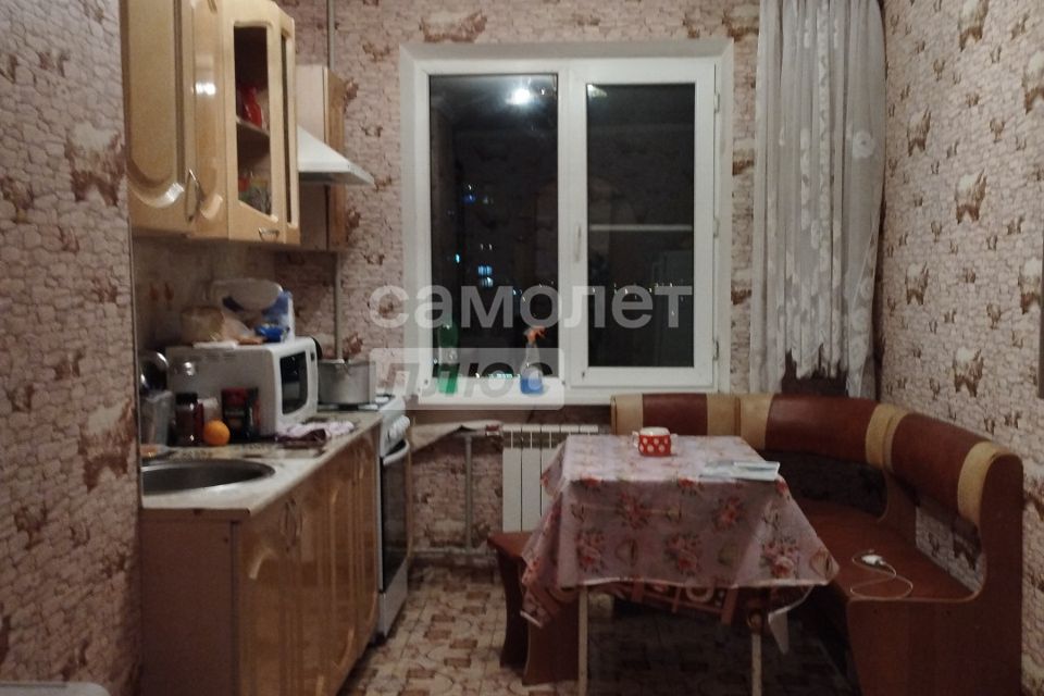 Продаётся 2-комнатная квартира, 55.8 м²
