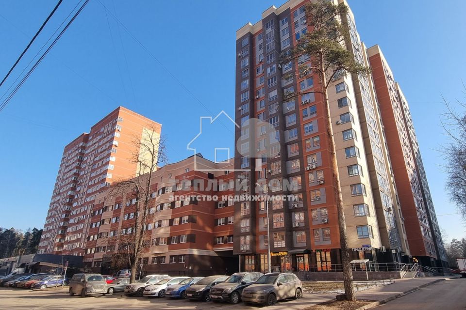 Продаётся 2-комнатная квартира, 61 м²