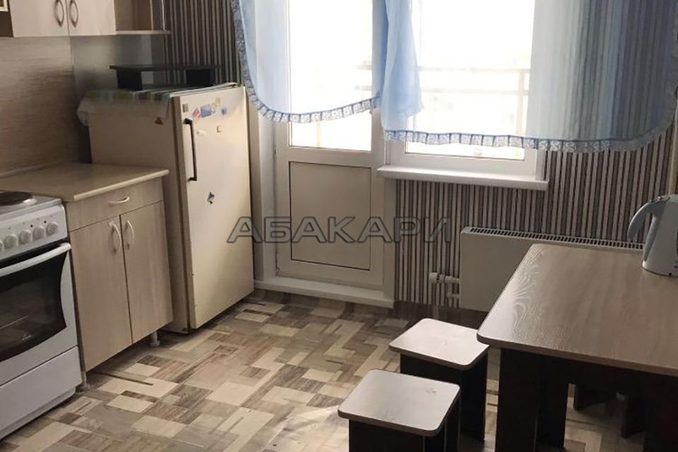Сдаётся 1-комнатная квартира, 39 м²