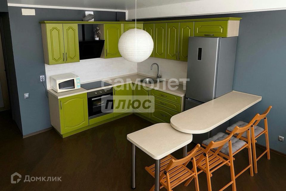 Продаётся 1-комнатная квартира, 49 м²