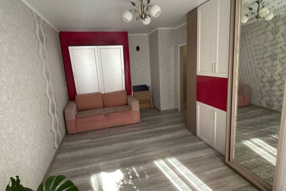 Продаётся 1-комнатная квартира, 30.8 м²