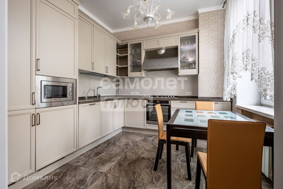Продаётся 3-комнатная квартира, 87.3 м²