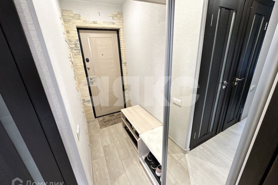 Продаётся 3-комнатная квартира, 47.6 м²