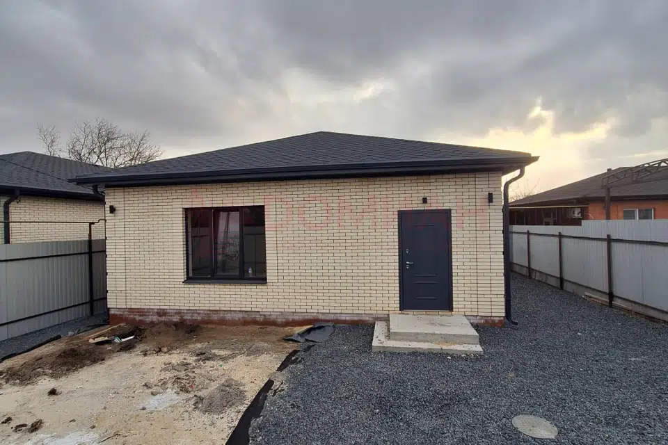Продаётся 1-этажный дом, 90 м²
