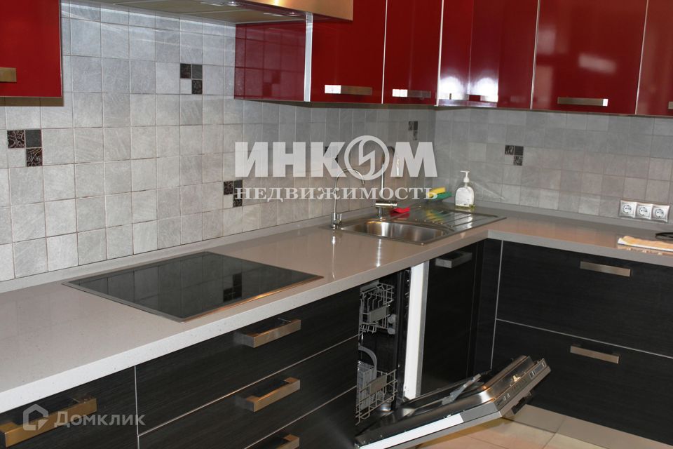 Сдаётся 3-комнатная квартира, 90 м²