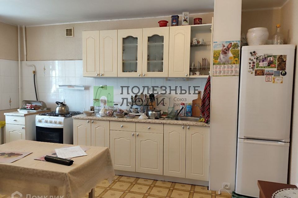 Продаётся 3-комнатная квартира, 59.5 м²