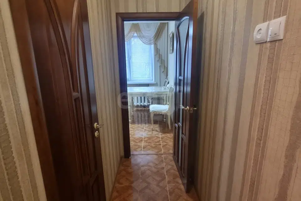Сдаётся 2-комнатная квартира, 60 м²