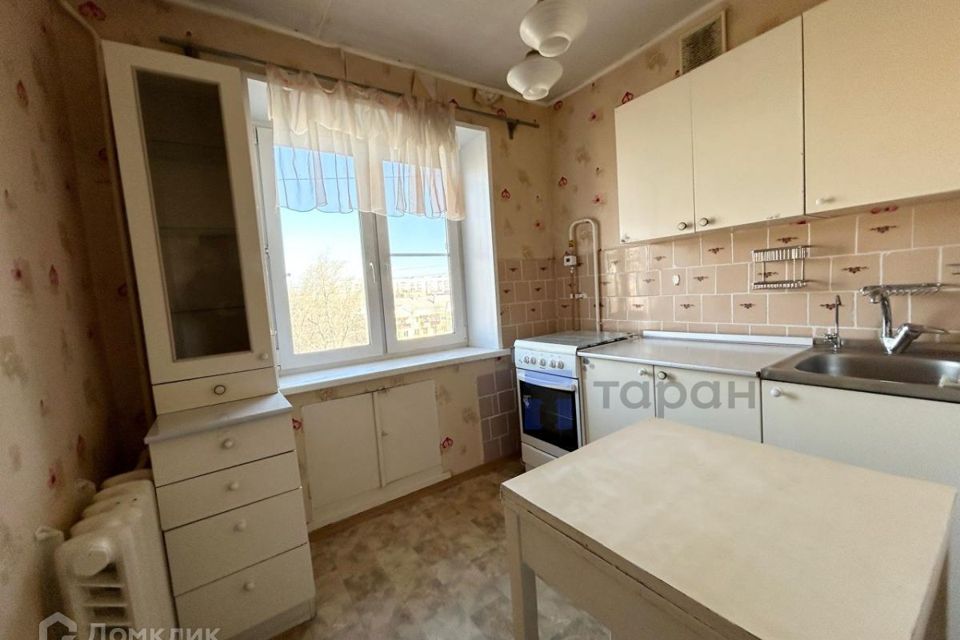 Продаётся 3-комнатная квартира, 51.6 м²