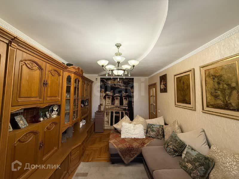 Продаётся 3-комнатная квартира, 62.1 м²