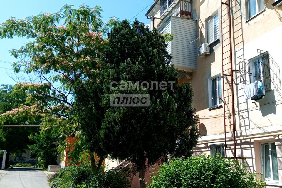 Продаётся 2-комнатная квартира, 41.5 м²