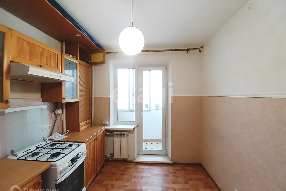Продаётся 4-комнатная квартира, 90.8 м²