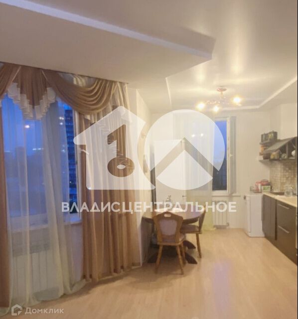 Продаётся 2-комнатная квартира, 65 м²
