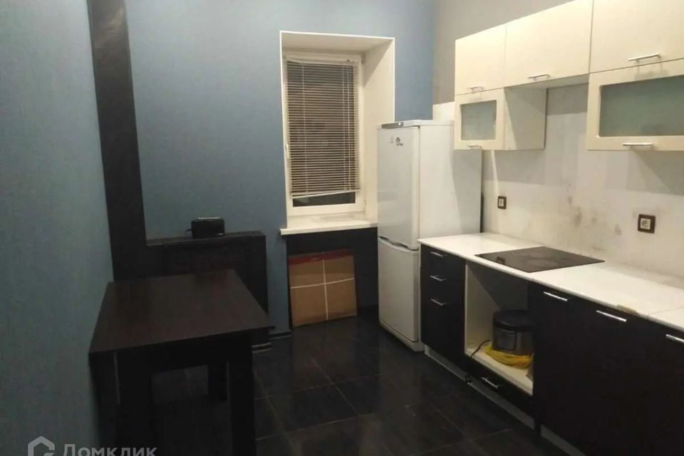 Продаётся 1-комнатная квартира, 37 м²
