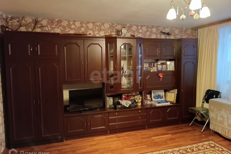 Продаётся 2-комнатная квартира, 57.6 м²