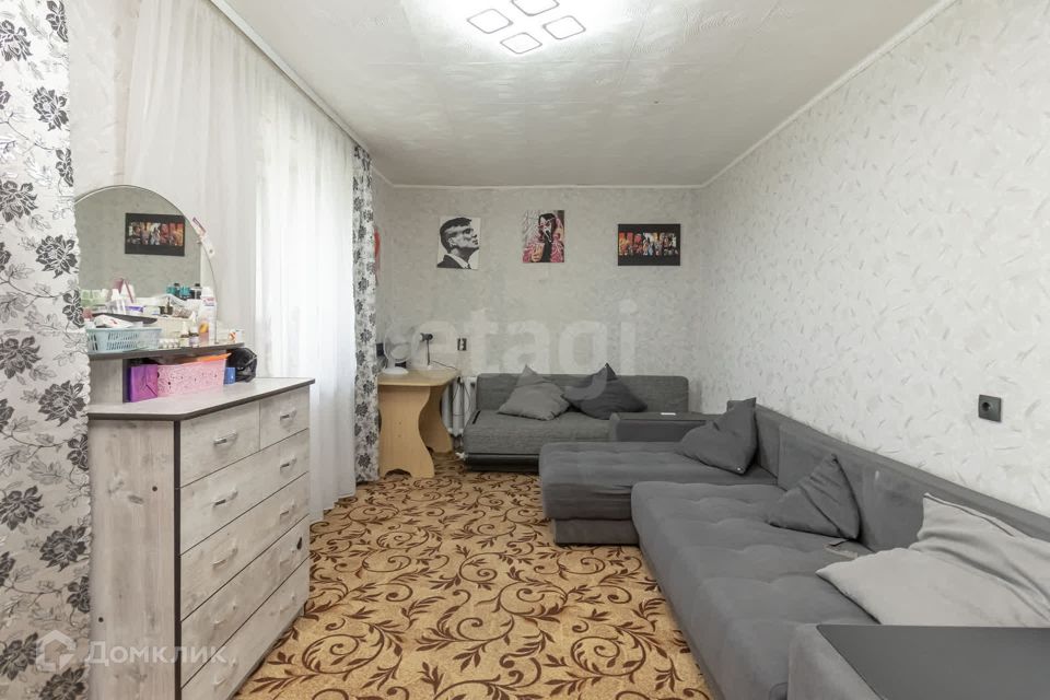 Продаётся 3-комнатная квартира, 60.5 м²