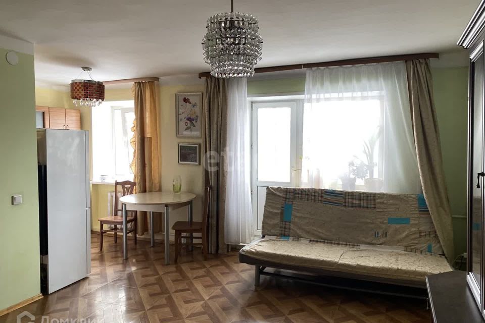 Продаётся 2-комнатная квартира, 42.2 м²