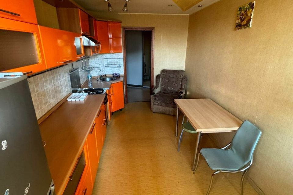 Сдаётся 2-комнатная квартира, 65 м²