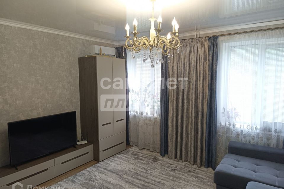 Продаётся 2-комнатная квартира, 61.3 м²
