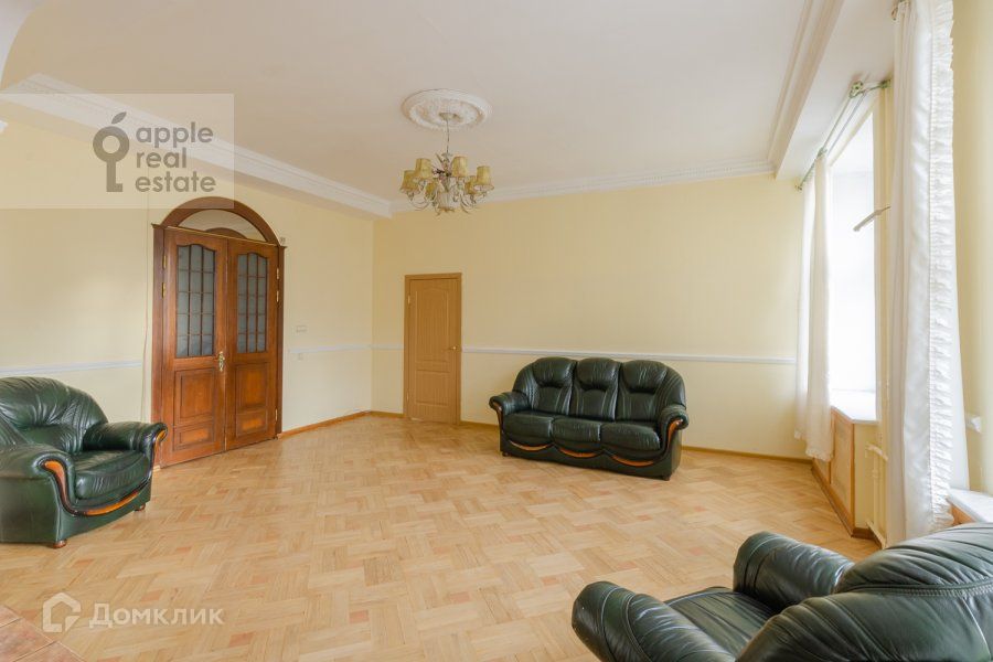 Сдаётся 3-комнатная квартира, 130 м²