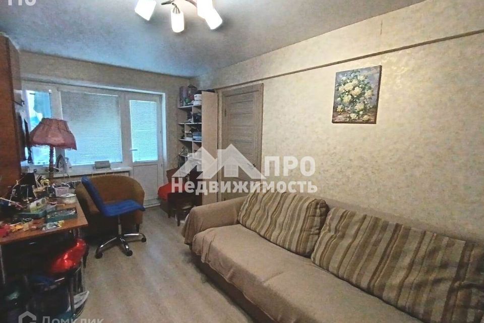 Продаётся 3-комнатная квартира, 47.8 м²