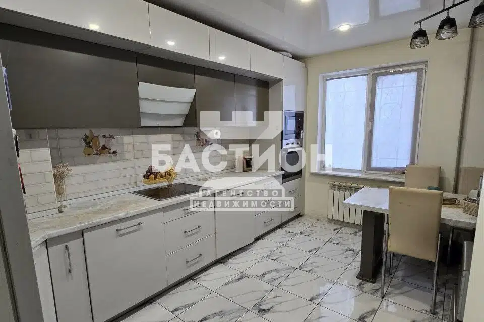 Продаётся 5-комнатная квартира, 112.4 м²